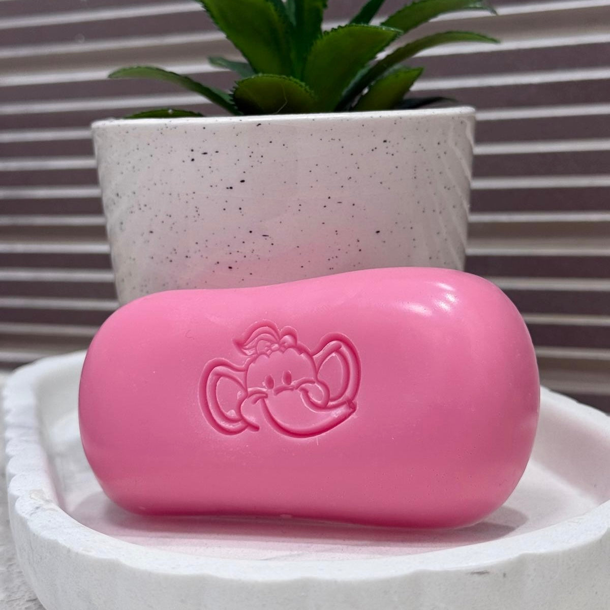 Nadeen Soap Bar (Grapefruit)